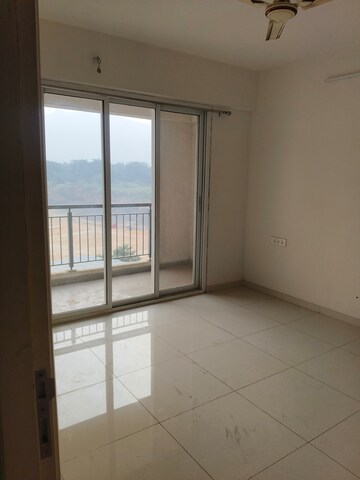 1 BHK Apartment For Rent in Raunak Bliss, Ghodbunder Road