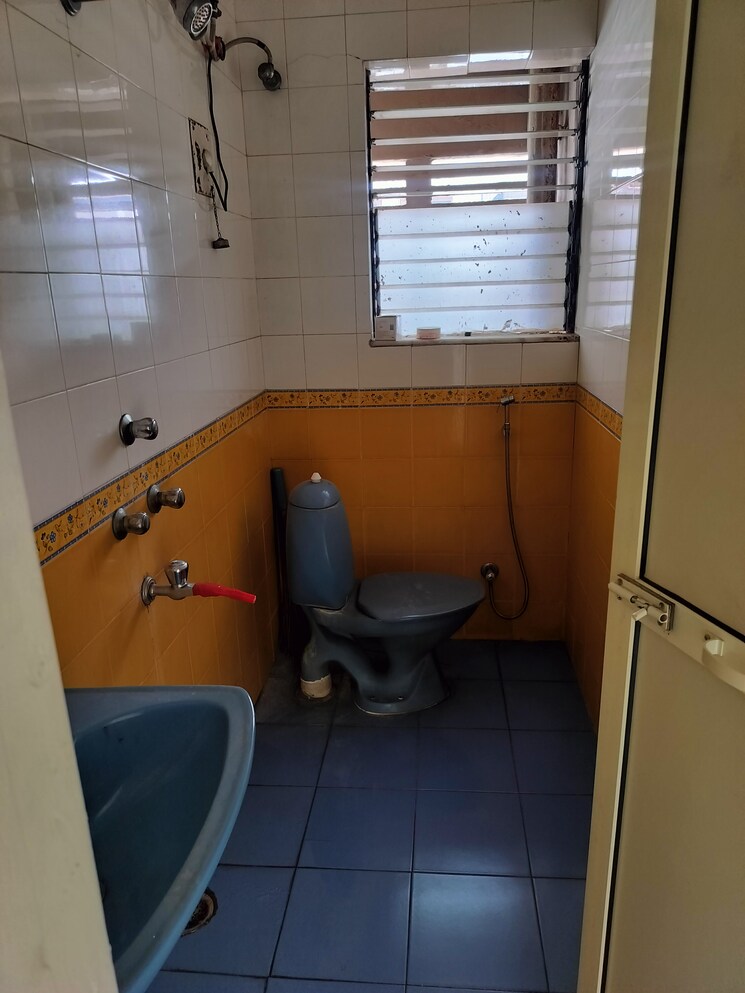 Master Bedroom, army-welfare-chs 3.5 Bedroom 1280 Sq.Ft. Independent House In Nerul Navi Mumbai 8094078