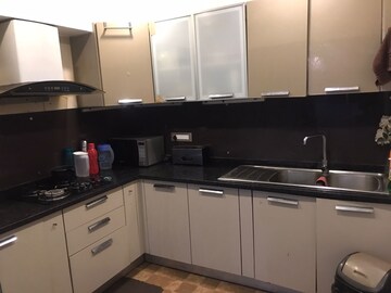 Kitchen in 6+ BHK Independent House at Mahanagar – for Sale