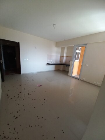 Room in 1 BHK Apartment at Wave Dream Homes, Wave City – for Rent