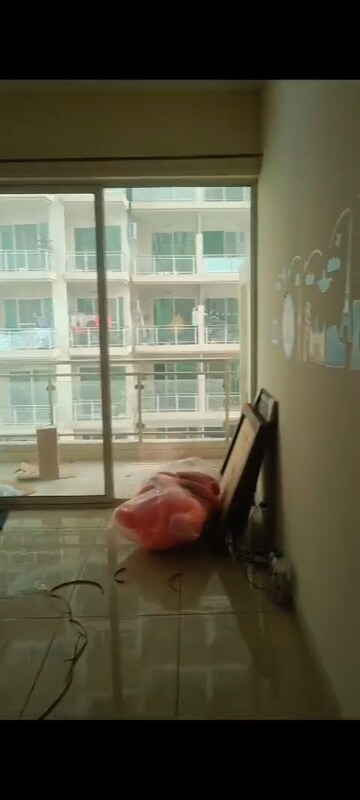 Parking in 3 BHK Apartment at Gaur Saundaryam, Tech Zone 4 Greater Noida – for Rent