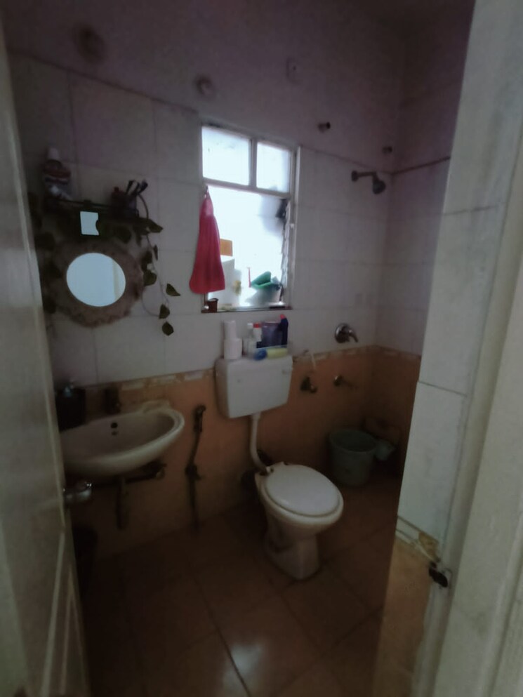 Bathroom, high-class-residency 2 Bedroom 980 Sq.Ft. Apartment In Bavdhan Pune 8094242
