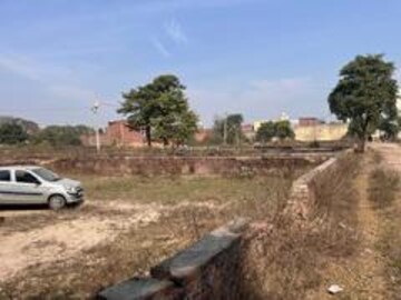  Plot For Sale in Sikandrabad