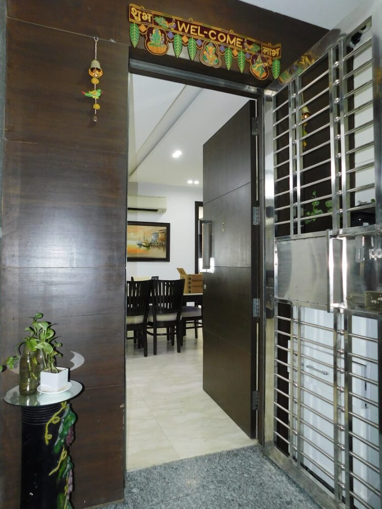 Other, kalkaji 4 Bedroom 2700 Sq.Ft. Builder Floor In Kalkaji Delhi 8094341