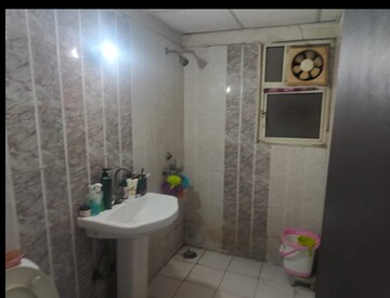 Bathroom in 3 BHK Apartment at Gardenia Gateway, Sector 75 – for Rent