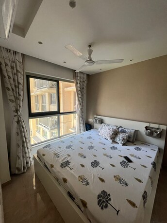 1 BHK Apartment For Rent in Aashirwad Apartments Andheri West Mumbai  8094450