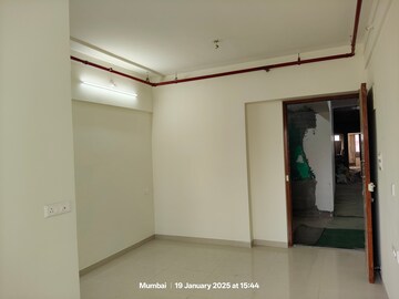 Room in 1 BHK Apartment at Natasha Atlantis, Vikhroli East – for Sale
