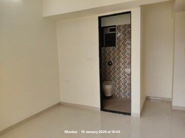 Room in 1 BHK Apartment at Natasha Atlantis, Vikhroli East – for Sale