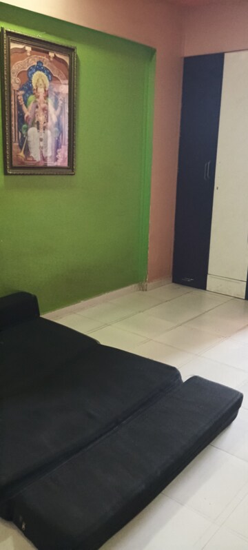 Bedroom in 1 RK Apartment at Vile Parle West – for Rent