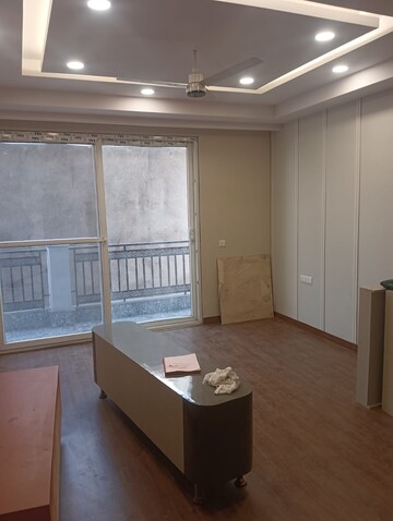 Kitchen in 3 BHK Builder Floor at Sector 31 – for Sale
