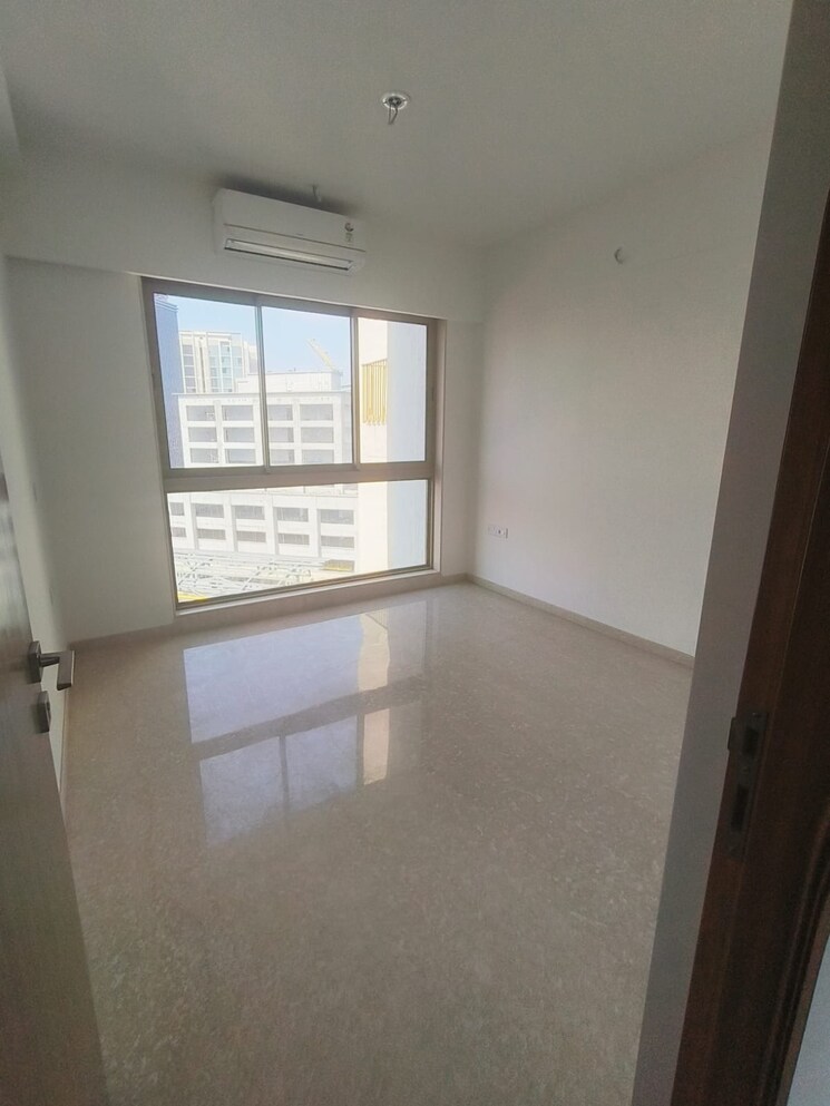 Room, godrej-rks 3 Bedroom 1350 Sq.Ft. Apartment In Chembur Mumbai 8094493