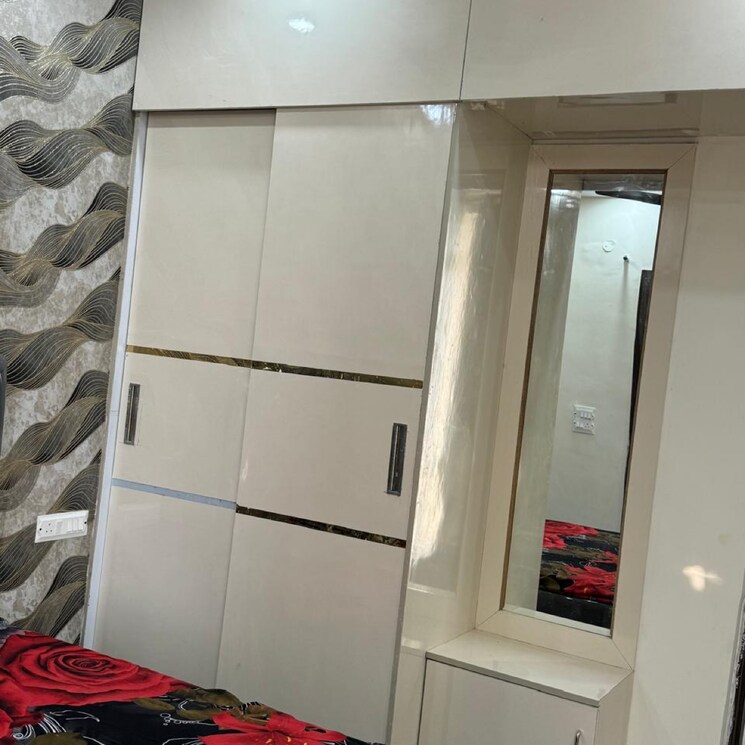 Room, patiala road 3 Bedroom 1300 Sq.Ft. Apartment In Patiala Road Zirakpur 8094498