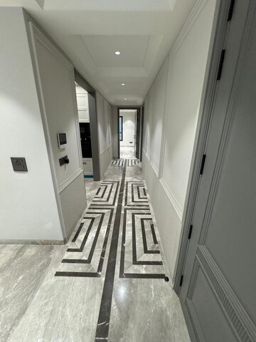 Building Lobby in 3 BHK Builder Floor at Defence Colony – for Rent