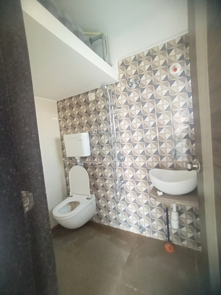 Bathroom, bachraj-lifespace 1 Bedroom 405 Sq.Ft. Apartment In Virar West Palghar 8094555