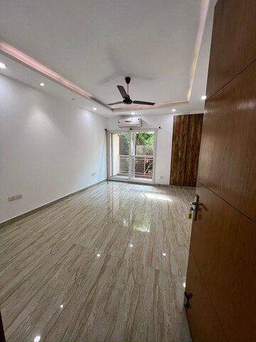Balcony in 4 BHK Builder Floor at Soami Nagar – for Rent