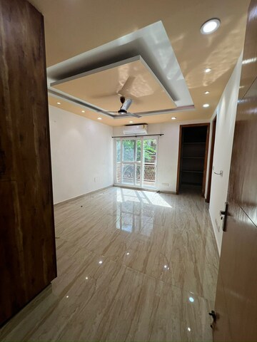 Bathroom in 4 BHK Builder Floor at Soami Nagar – for Rent