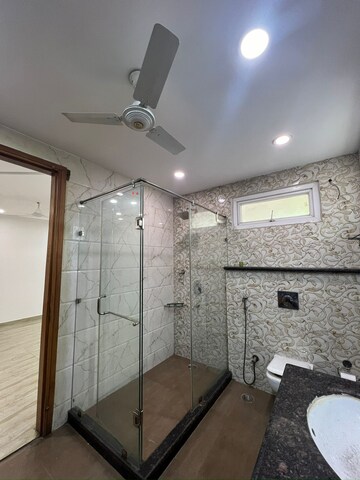 Master Bedroom in 4 BHK Builder Floor at Soami Nagar – for Rent