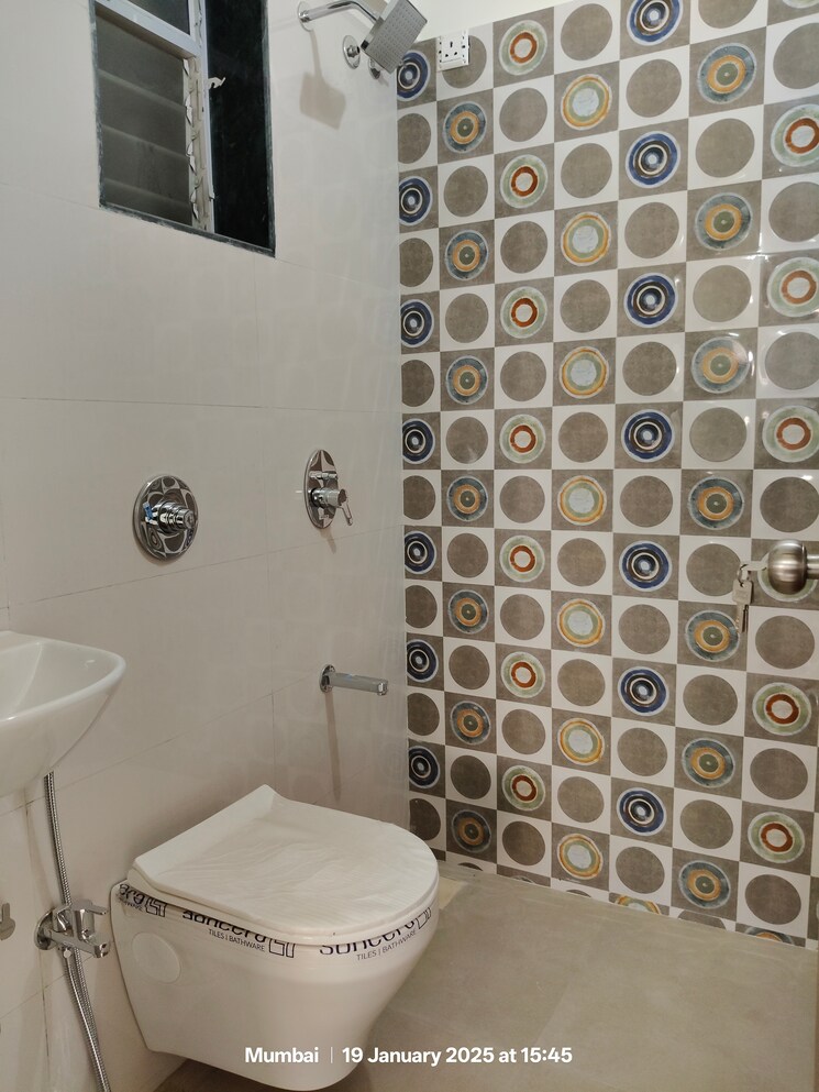 Bathroom, natasha-atlantis 1 Bedroom 400 Sq.Ft. Apartment In Vikhroli East Mumbai 8094546
