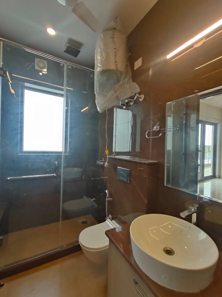 Master Bedroom, builder-floor 3 Bedroom 2200 Sq.Ft. Builder Floor In Sector 28 Gurgaon 8094542