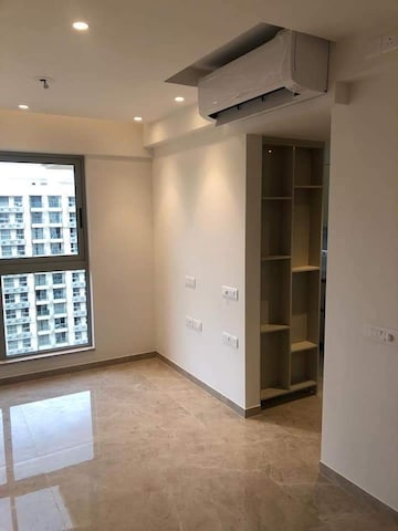 1 BHK Apartment For Rent in Hiranandani Regent Hill, Powai