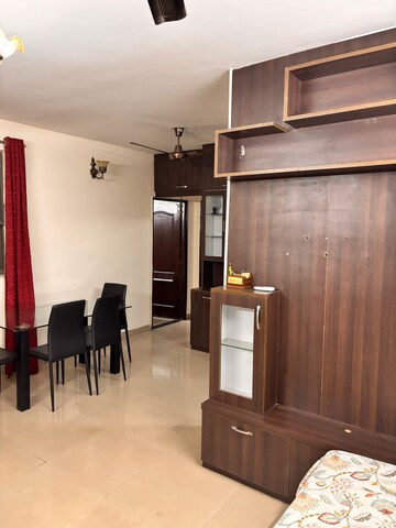 Living Room in 2 BHK Apartment at Unitech Uniworld Gardens 2, Sector 47 – for Rent