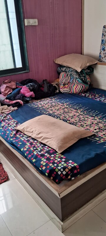 Bedroom in 2 BHK Apartment at Thaltej – for Rent