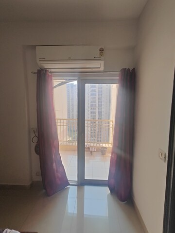 Building Lobby in 3.5 BHK Apartment at Amrapali Terrace Homes, Tech Zone 4 Greater Noida – for Rent