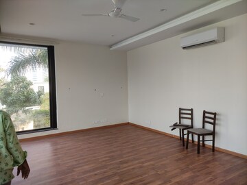 Room in 3.5 BHK Villa at Ace Casablanca, Kokapet – for Rent