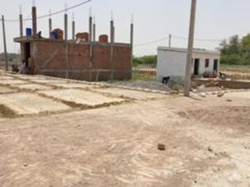  Plot For Sale in Sikandrabad