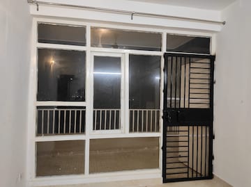 2 BHK Apartment For Rent in Vashisht Heights Sector 87 Faridabad  8094665