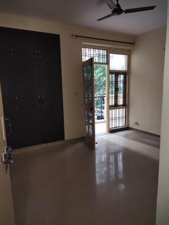 2 BHK Apartment For Rent in Omaxe Heights Sector 86 Faridabad  8094672