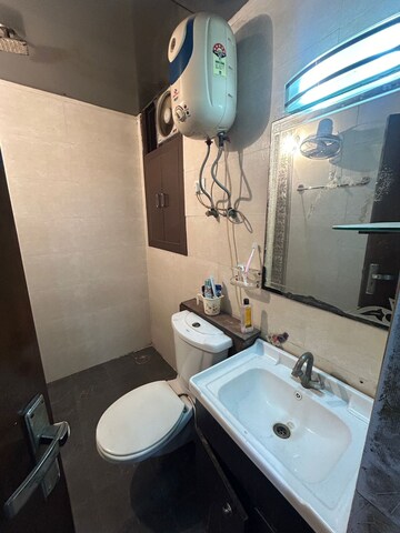 Master Bedroom in 3 BHK Apartment at Omaxe Heights, Sector 86 – for Rent