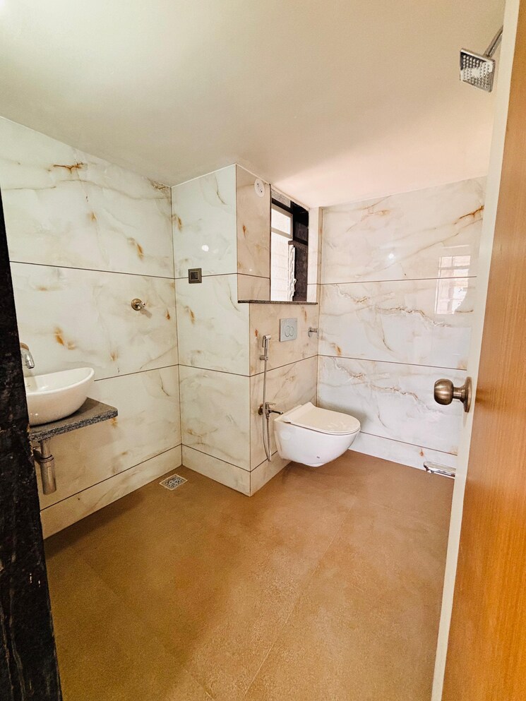 Bathroom, ankita-daisy-gardens 2 Bedroom 890 Sq.Ft. Apartment In Ambernath Thane 8094698