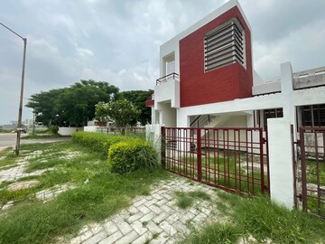 2 BHK Villa – Exterior View View at Ansal Golf Vista, Sushant Golf City - for Rent
