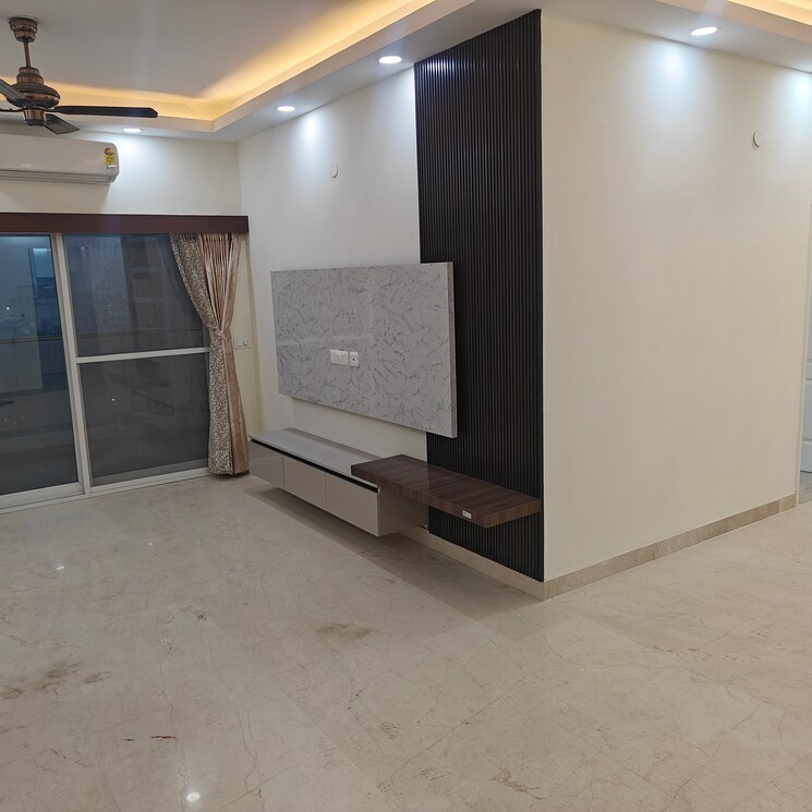 Room, shree-vardhman-victoria 3.5 Bedroom 1950 Sq.Ft. Apartment In Sector 70 Gurgaon 8094949