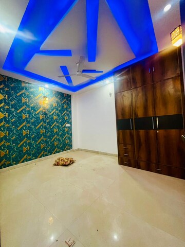 Bedroom in 3 BHK Builder Floor at Dwarka Mor – for Rent
