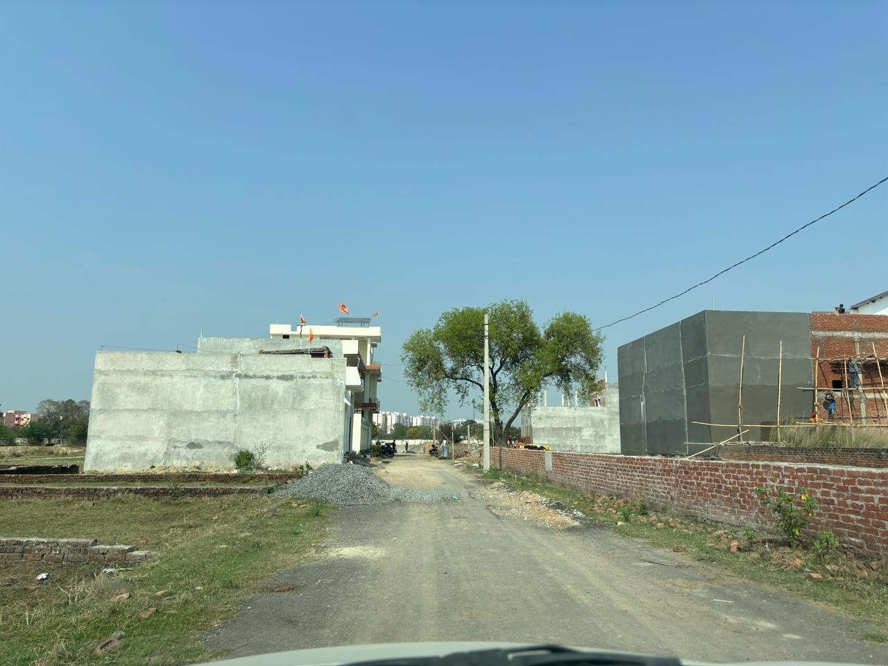 Plot For Sale in Krishna Colony Chandosh 