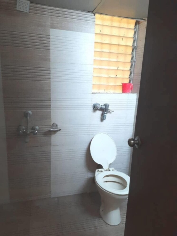 Bathroom, girnar-accord-chs 1 Bedroom 535 Sq.Ft. Apartment In Nalasopara East Palghar 8094746