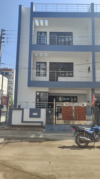 4 BHK Villa For Resale in Peer Mucchalla Zirakpur  8094775