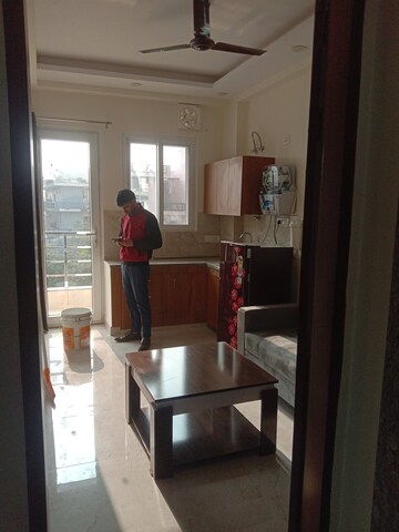 Kitchen in 1 BHK Builder Floor at Sector 38 – for Rent