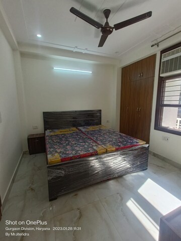 Bedroom in 2 BHK Builder Floor at Sector 47 – for Rent
