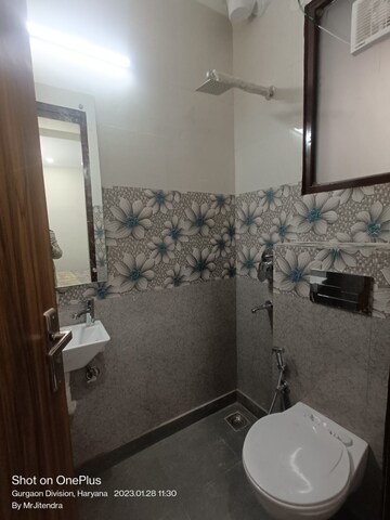 Bathroom in 2 BHK Builder Floor at Sector 47 – for Rent
