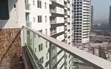 3 BHK Apartment For Rent in Omaxe Lake, North Mullanpur