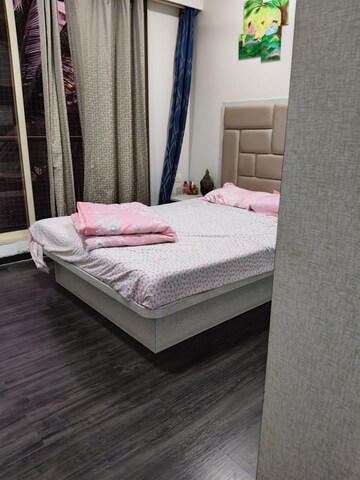 Bedroom in 2 BHK Apartment at DLH Imur, Andheri West – for Sale