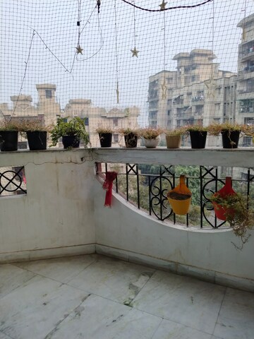 Balcony in 3 BHK Apartment at Gokul Apartments Faridabad, Sector 45 – for Rent