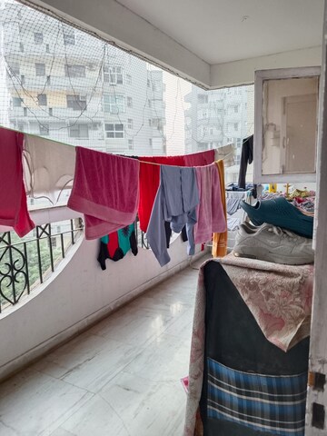Team Area in 3 BHK Apartment at Gokul Apartments Faridabad, Sector 45 – for Rent
