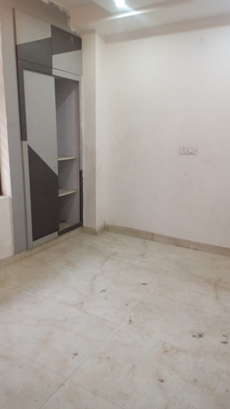 Room, badarpur border 2 Bedroom 540 Sq.Ft. Builder Floor In Badarpur Border Delhi 8094930
