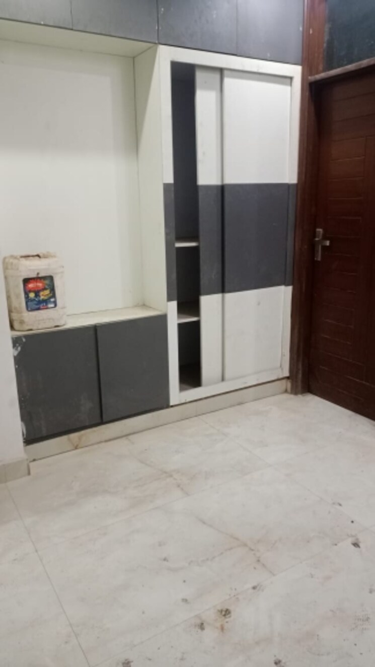 Room, badarpur border 2 Bedroom 540 Sq.Ft. Builder Floor In Badarpur Border Delhi 8094930