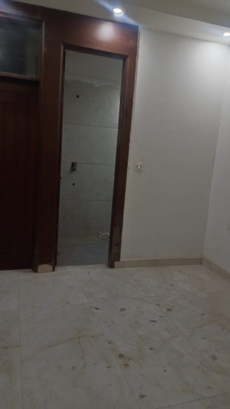 Room, badarpur border 2 Bedroom 540 Sq.Ft. Builder Floor In Badarpur Border Delhi 8094930