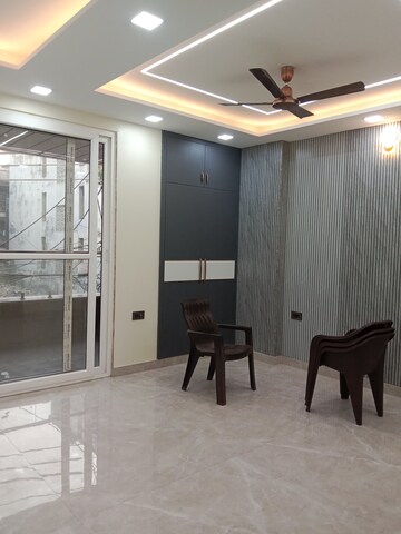Master Bedroom in 3 BHK Builder Floor at A and M Shakti Plaza, Shakti Khand Iii – for Rent